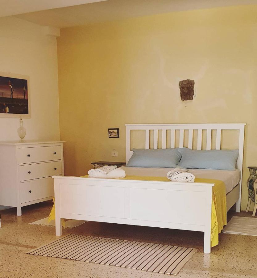 Aci Brezza Di Mare Bed and Breakfast Acireale Buitenkant foto